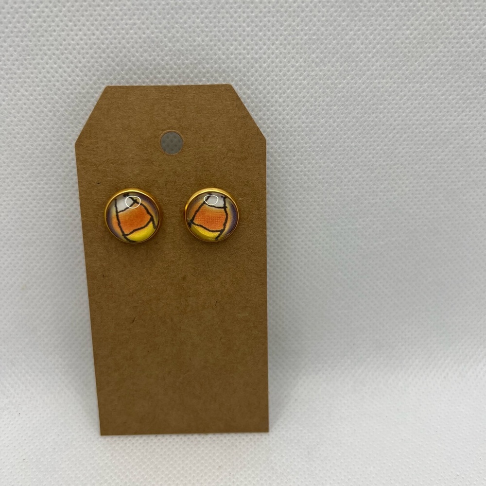 Candy corn cabochon